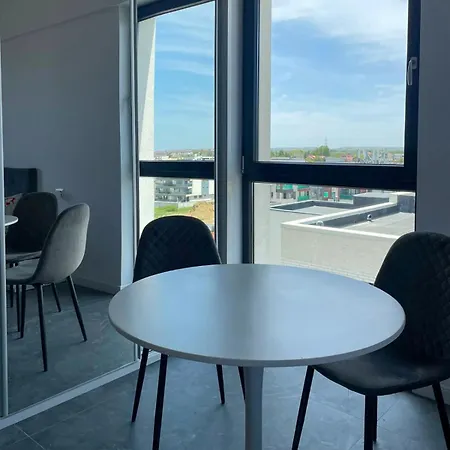 Black Sea Azimuth דירה *