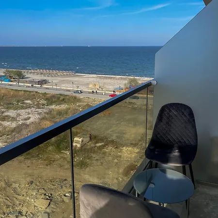 Black Sea Azimuth דירה *