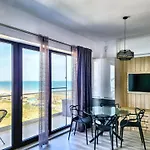 Black Sea Azimuth Apartment *